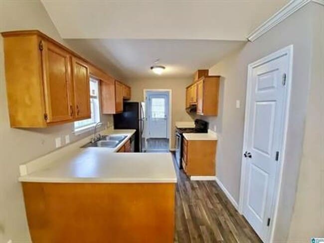 Foto del edificio - Cozy 3BR/2BA Home with Open Living Space