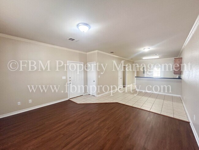 Foto del edificio - 616 Biloxi Dr