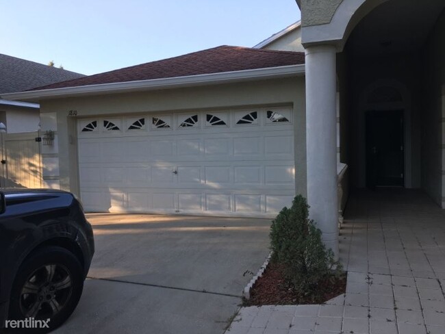 Building Photo - 1810 Greystone Heights Dr