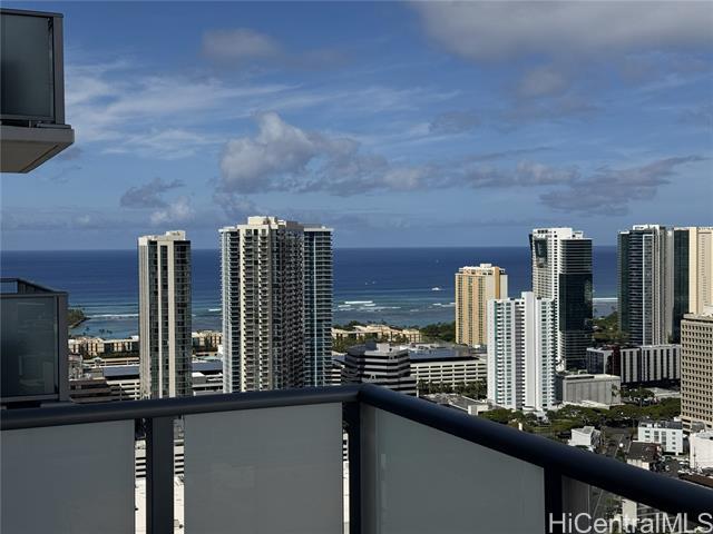 Foto del edificio - 1515 Liona St