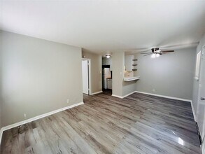 Building Photo - 8803 Timberside Dr