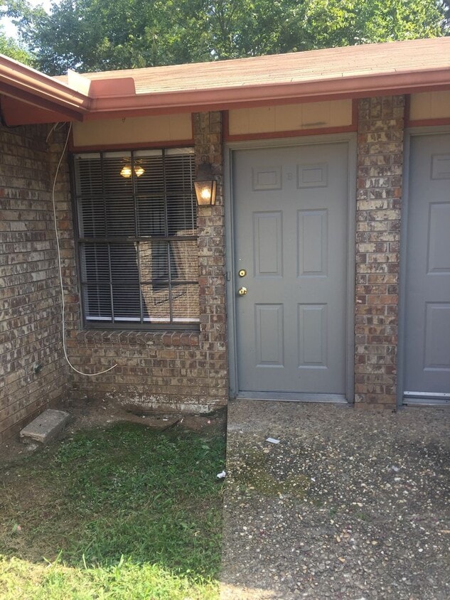 Foto principal - 5707 Sorenson St