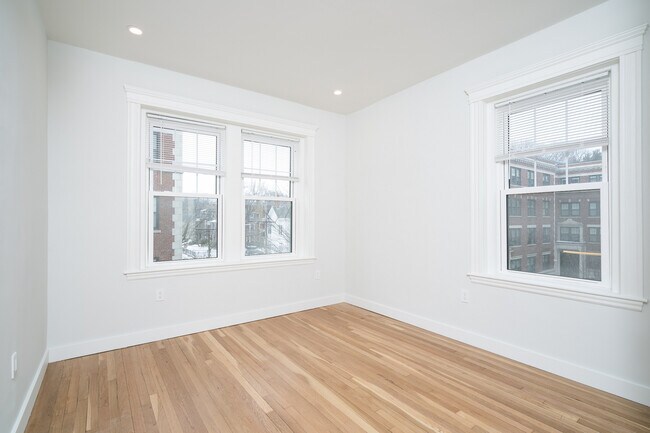 Foto del edificio - 15 Forest St