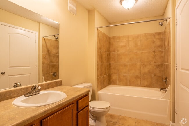 1BR,1BA - The Arlington at Eastern Shore Centre Apar...