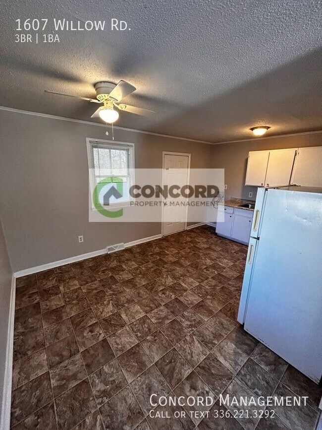Foto del edificio - 1607 Willow Rd/Concordmgmt.com 336-273-059...