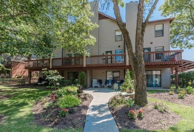 Building Photo - 869 Forest Trace Dr