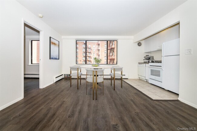 Foto del edificio - 7 Lake St