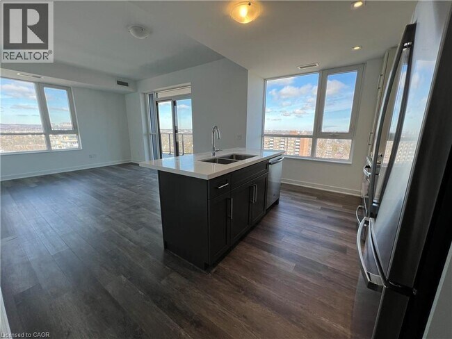 Photo du bâtiment - 2007 James St