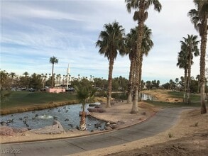 Building Photo - 370 Broken Par Dr