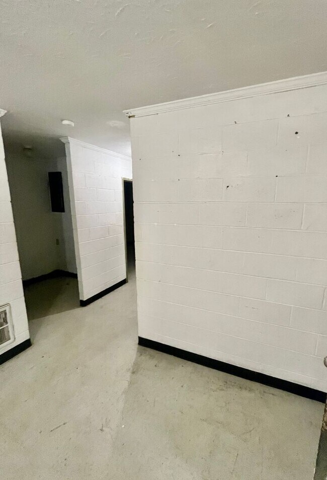 Foto del edificio - 386 E Gordon Ave