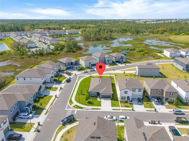 Foto del edificio - 2375 Lancashire St