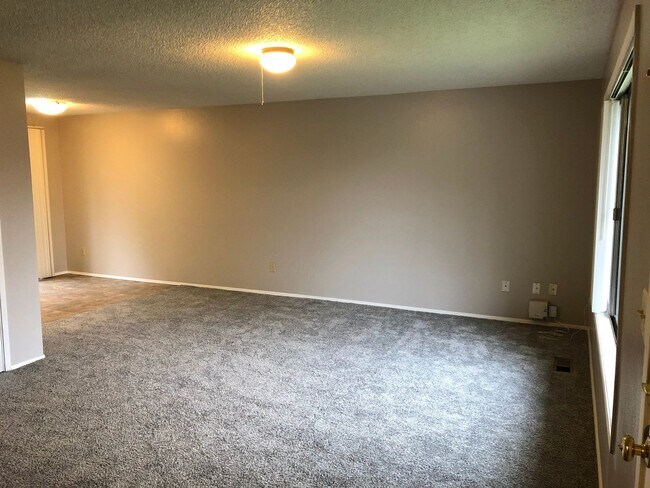 Foto del edificio - 1500 Coffey Ln