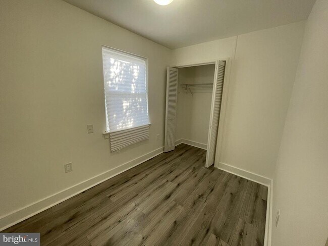 Foto del edificio - 5911 13th St NW