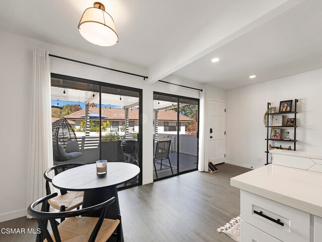 Foto del edificio - 1218 Kirkford Way