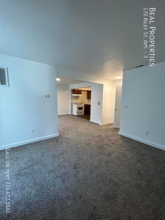 Foto del edificio - 170 Riley St