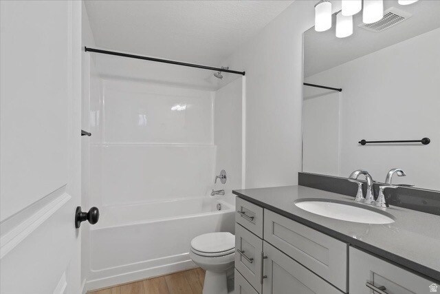 Foto del edificio - 1538 E Livi Ln
