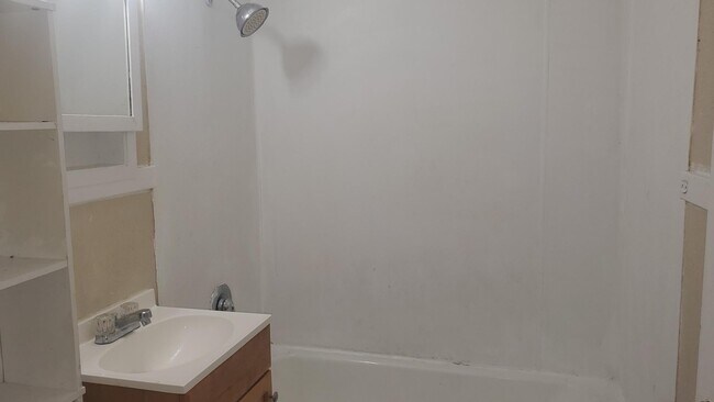 Foto del edificio - 1226 N 13th St