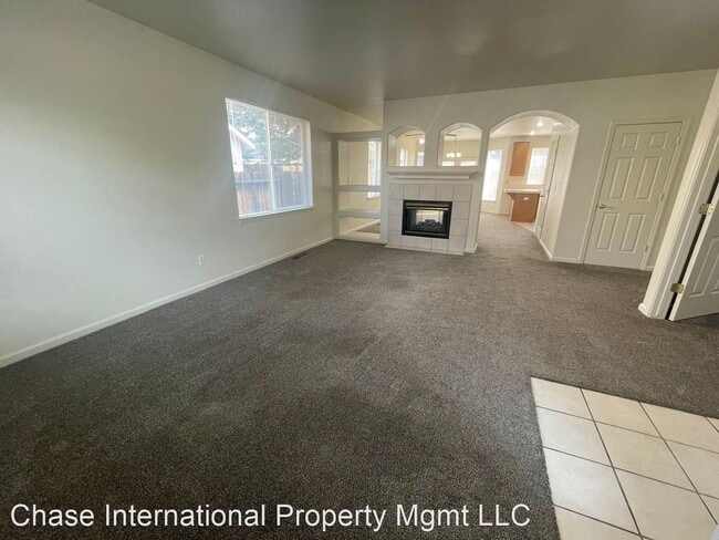 Building Photo - 3 br, 2 bath House - 1328 Chichester Drive