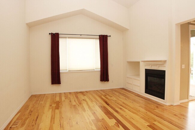 Foto del edificio - 950 Southridge Greens Blvd