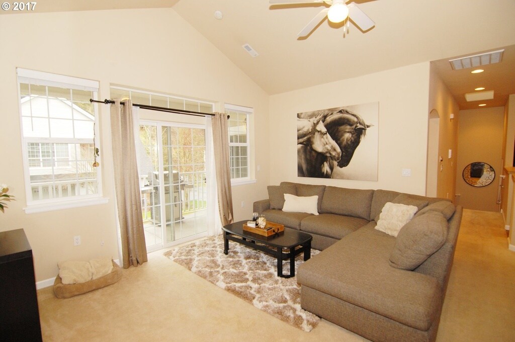 Living Room/Door to Patio - 6850 Summerlinn Way