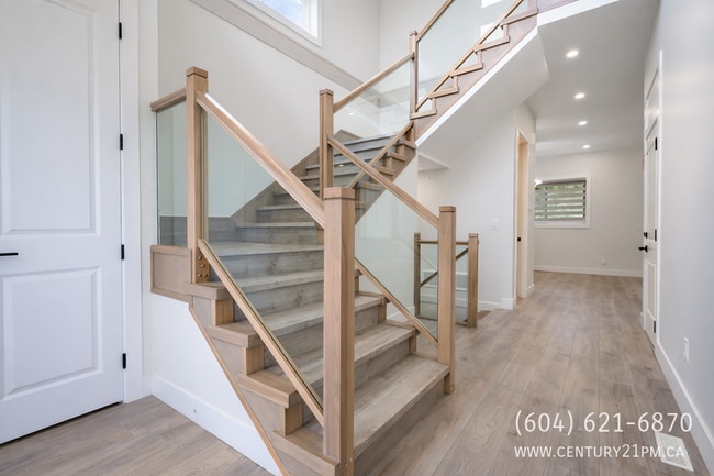 Building Photo - 36701 Carl Creek Cres