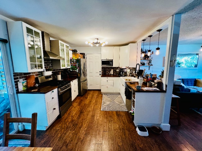 Foto del edificio - 9352 W Cornell Pl