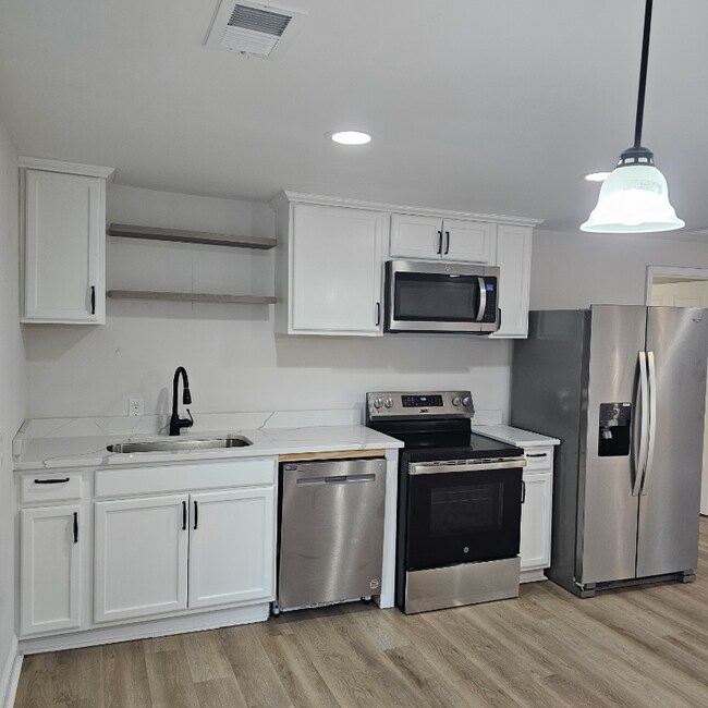 Foto del edificio - 302 Dotts Cir