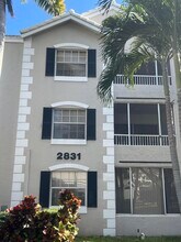 Building Photo - 2831 N Oakland Forest Dr