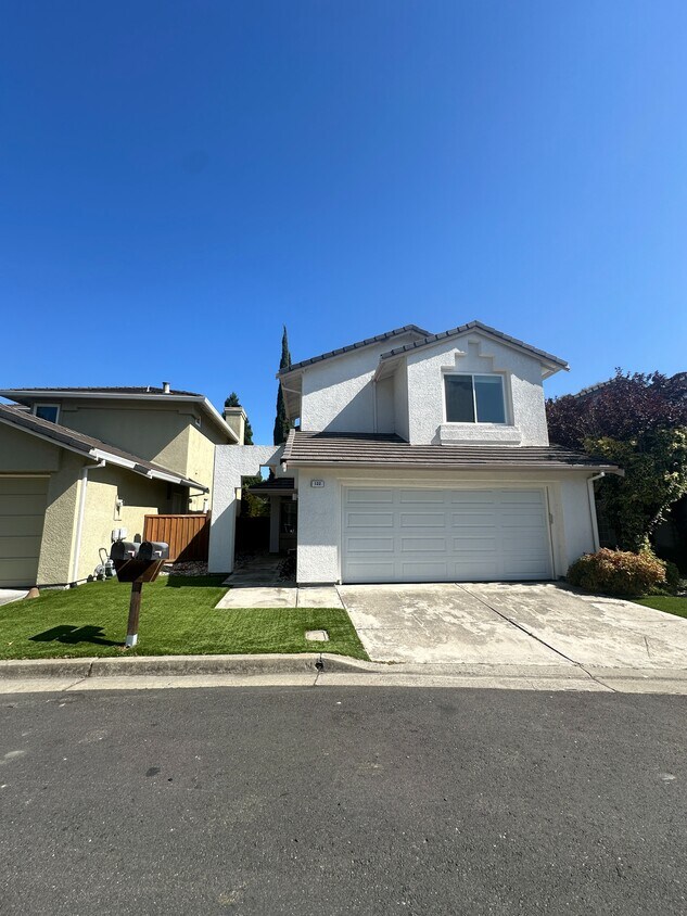 Photo - 122 Lakeridge Ln, San Ramon, CA 94582