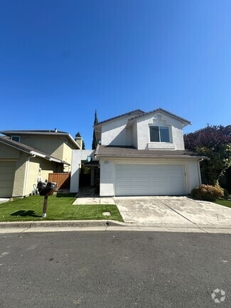 Building Photo - 122 Lakeridge Ln