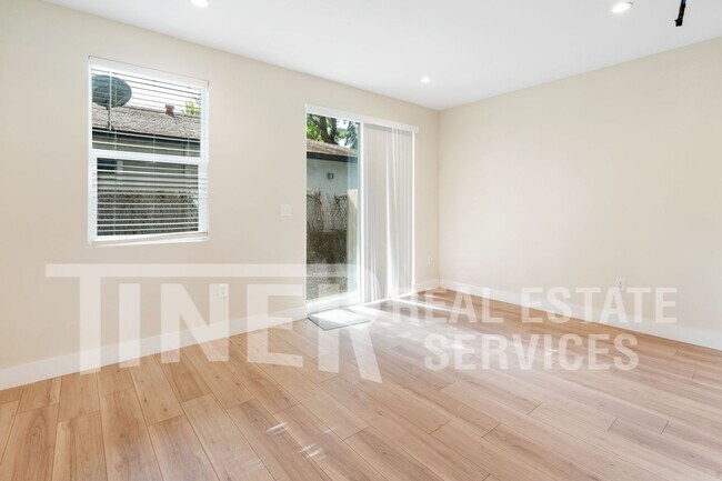 Foto del edificio - 427 G St