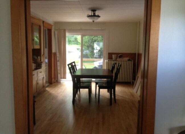 Foto del edificio - 239 W Arrowhead Rd