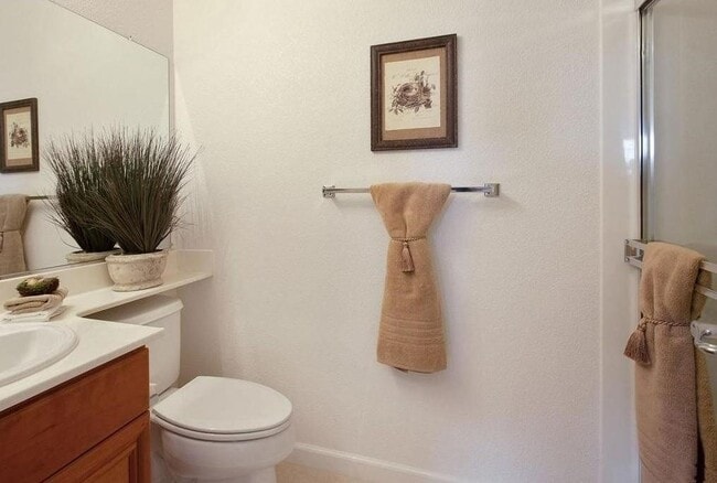 Building Photo - 812 Joree Ln