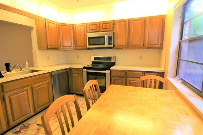 Foto del edificio - 23441 Barlake Dr