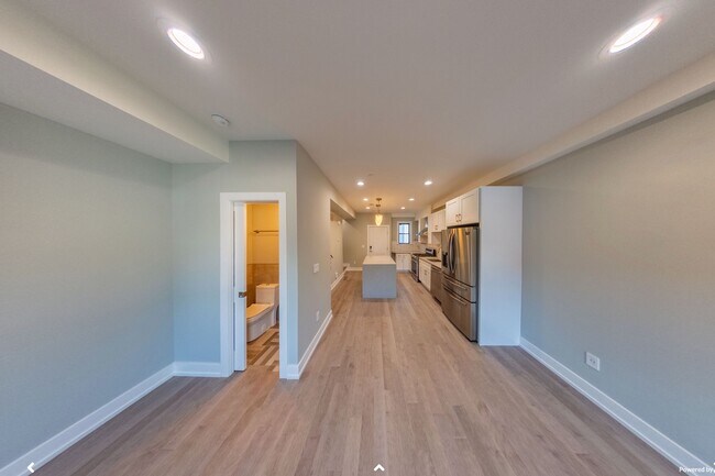 Foto del edificio - 3834 Baring St