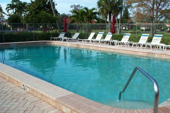 Foto del edificio - 2009 Pine Isle Ln
