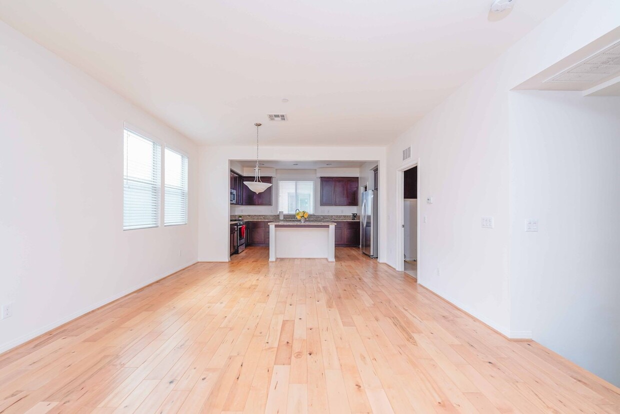 Primary Photo - 4 Bedroom & 2 Bathroom