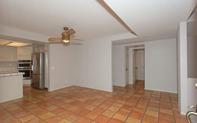 Foto del edificio - Adorable 2 Bedroom, 2 Bath Coastal South-O...