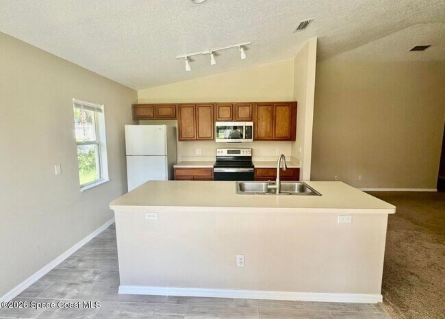 Foto del edificio - 1072 Flintlock Ave SE