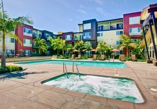 Building Photo - Highridge