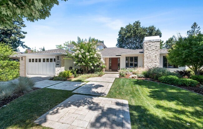 Foto del edificio - 1100 Cotton St