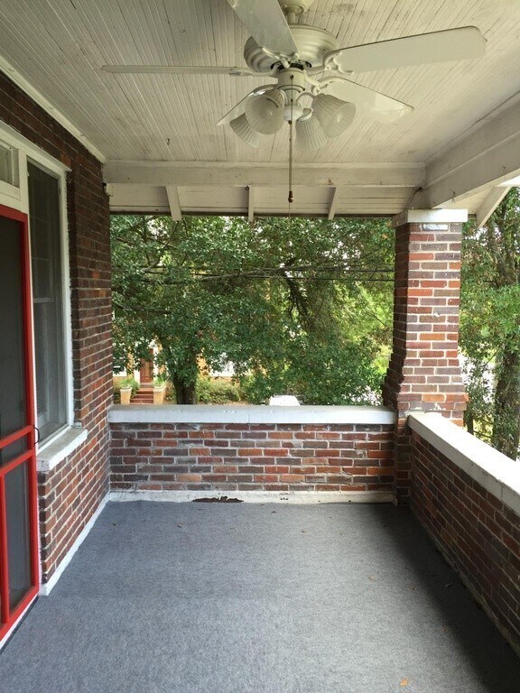 Primary Photo - Stunning Riverside Apartment - No App Fee!