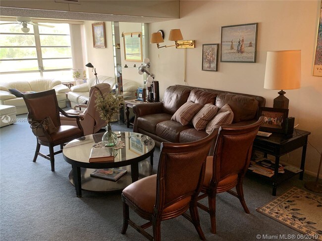 Foto del edificio - 4091 Cypress Reach Ct