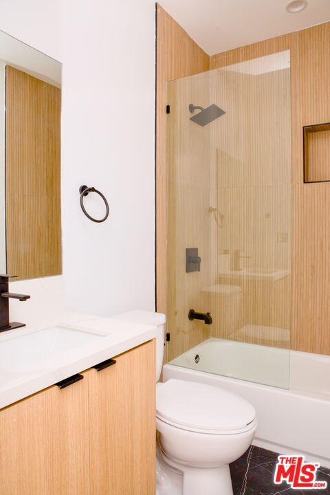 Foto del edificio - 13463 1/2 Beach Ave