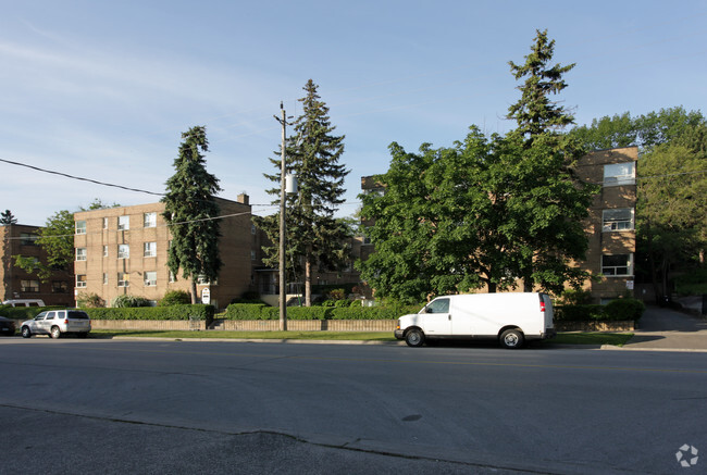 Building Photo - Edgehill Manor Apartents