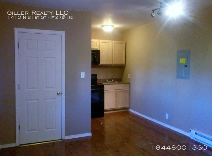 Primary Photo - 1410 N 21st St
