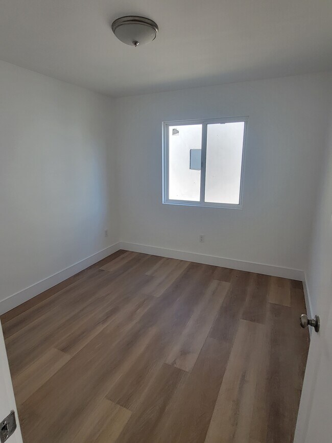 Bedroom - 810 Pacific Ave