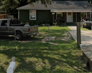 Foto principal - 1054 E Anderson Rd