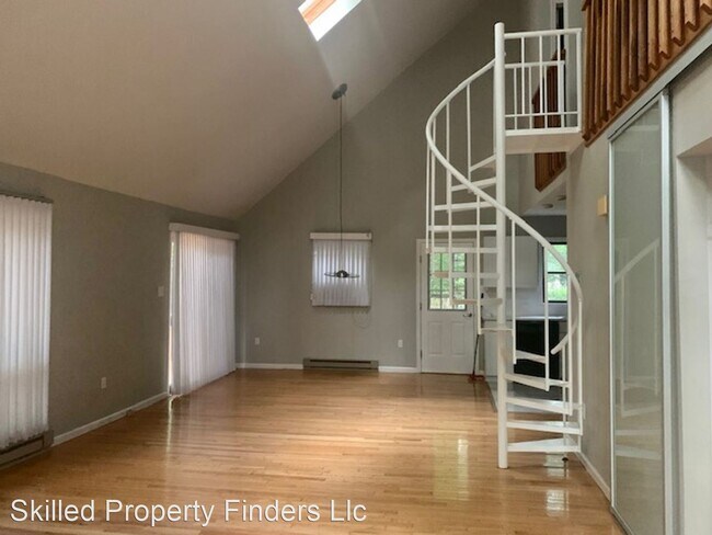 Foto del edificio - 3 br, 2 bath House - 214 Champlain Dr