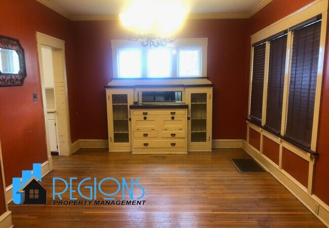 Foto del edificio - 501 E Locust St